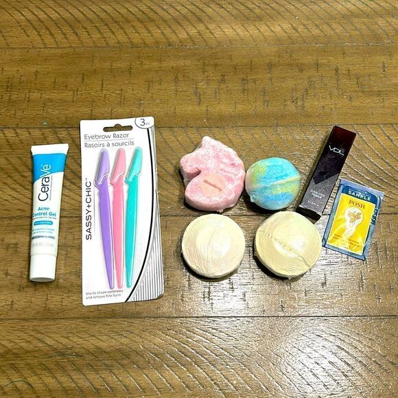 Face and bath bomb LOT - Picture 1 of 5